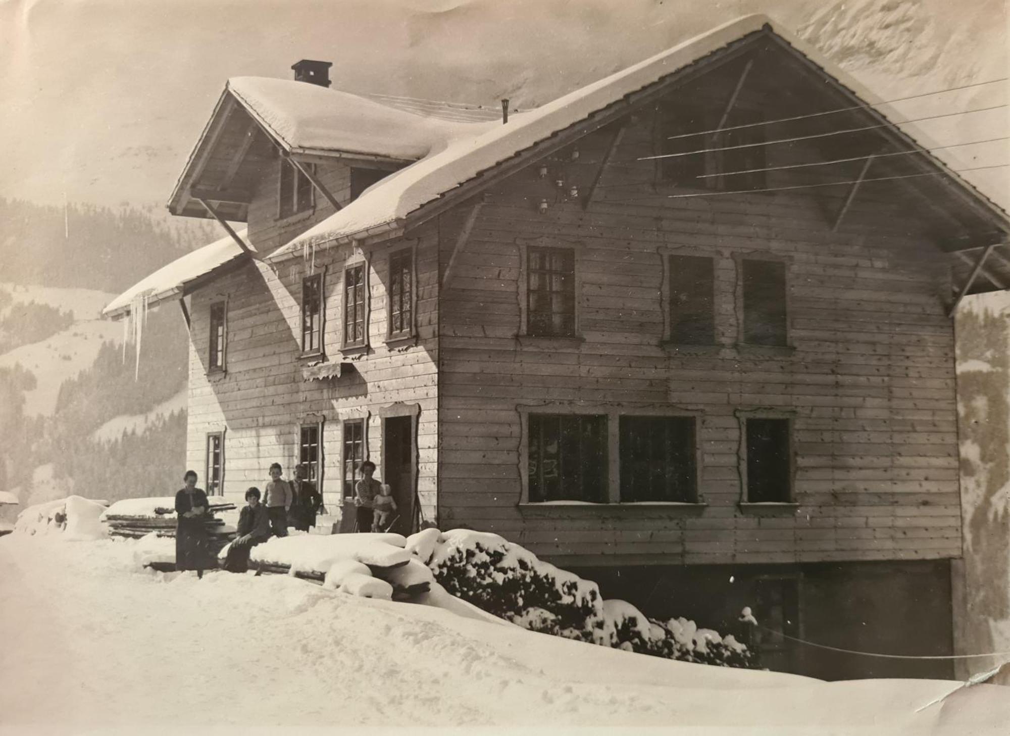 Traditional Chalet In Wengen - Top Floor Lejlighed Eksteriør billede